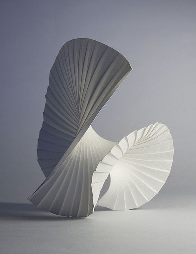 Three dimensional paper art by english sculptor Richard Sweeney.