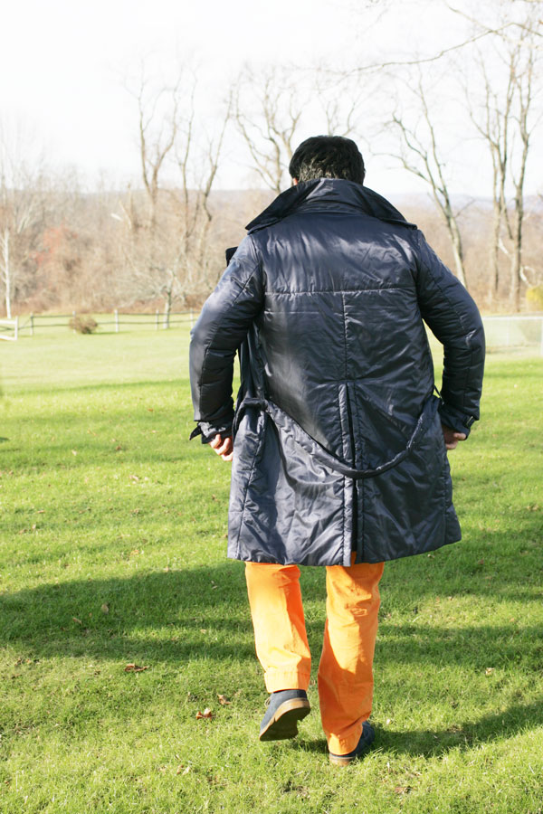 Long Patrizia Pepe Coat A navy winter coat by Patrizia Pepe.